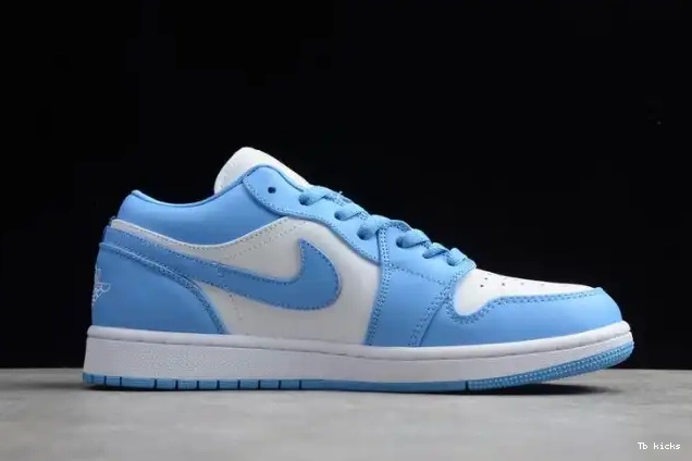 Rep TBK UNC Low Air (W) 1 AO9944-441 Jordan 0607